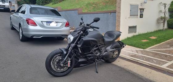 DUCATI DIAVEL DARK 